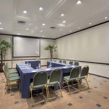Hotel Deville Prime Porto Alegre Esterno foto Meeting room