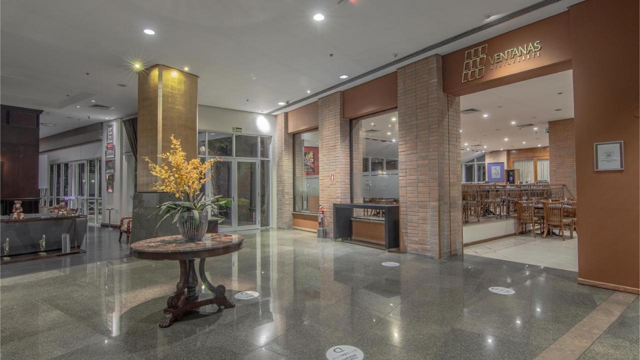 Hotel Deville Prime Porto Alegre Esterno foto The interior of the hotel
